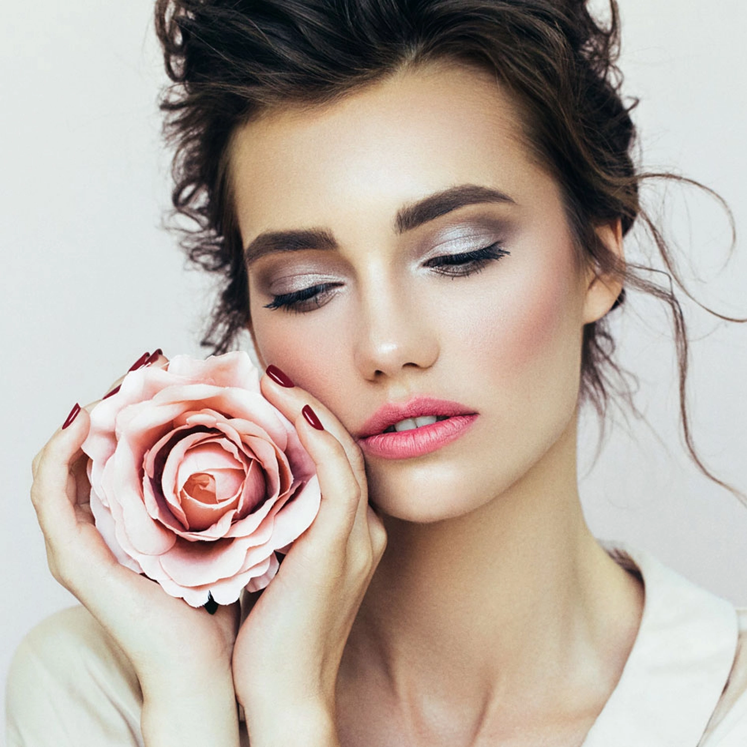 Intensive Anwendung von Diotima Kosmetikinstitut